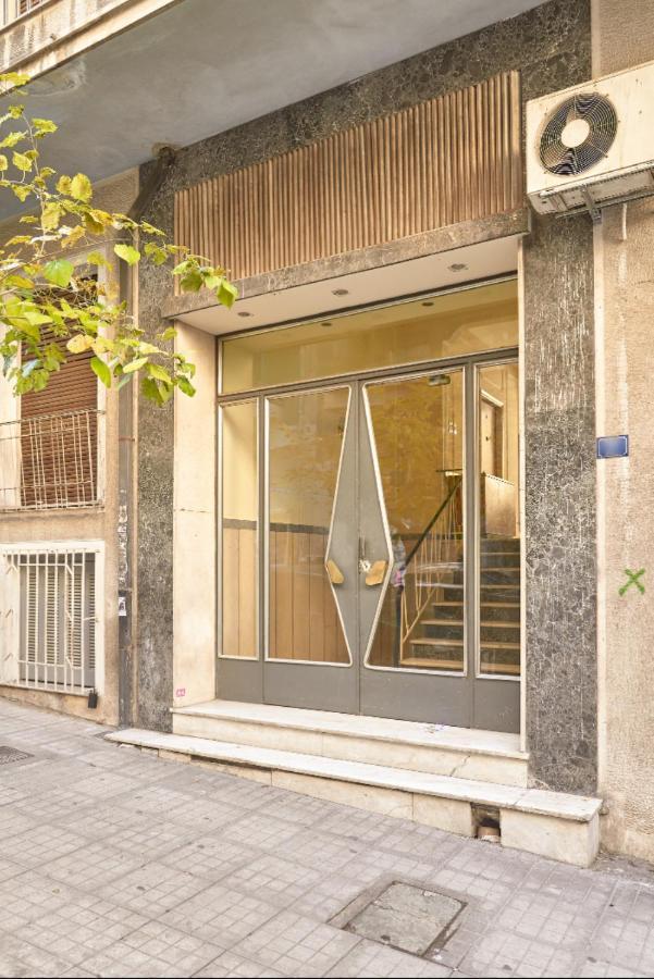 Studio With Sunny Balcony In Exarcheia Athen Eksteriør billede